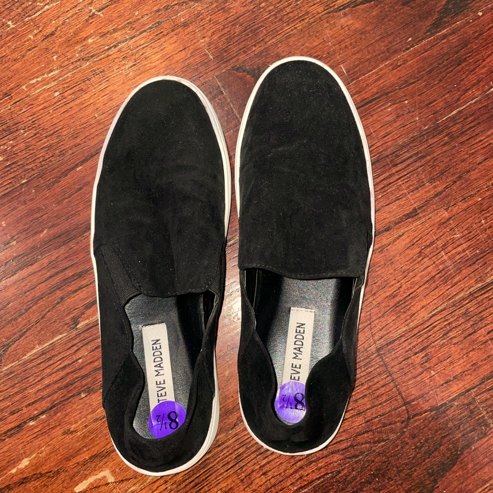 Steve Madden Slip Ons